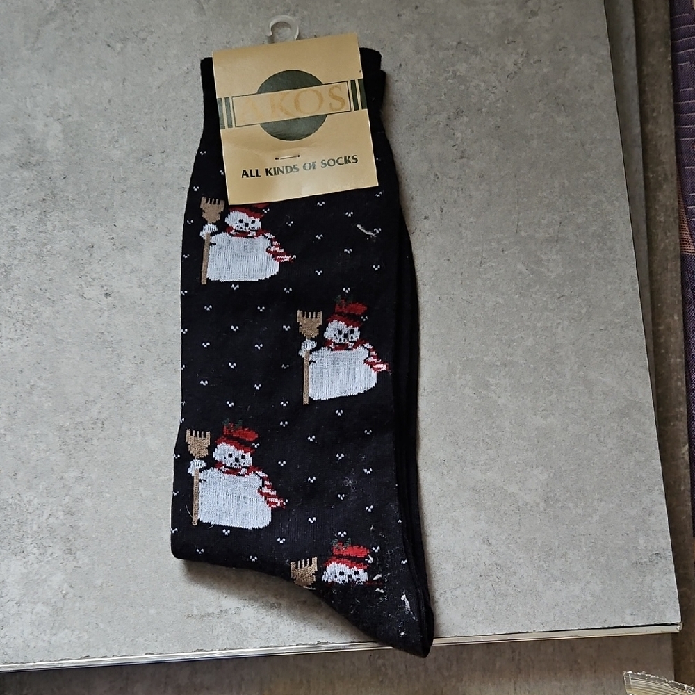 AKOS Black Snowman Socks